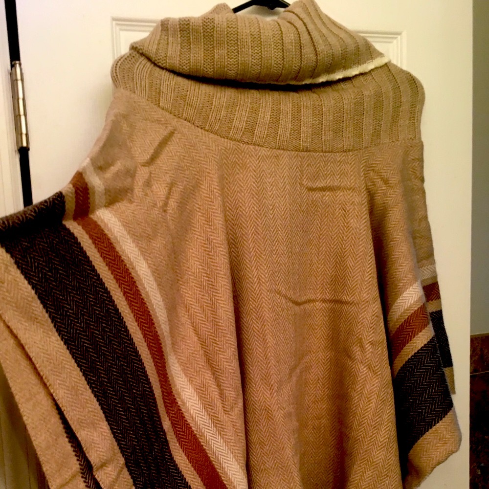 Kenneth Cole Poncho
